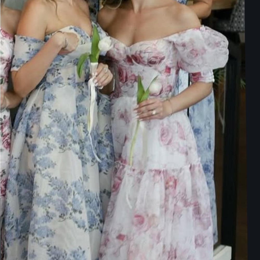 Floral Off-Shoulder Gown - Picture 4 of 7